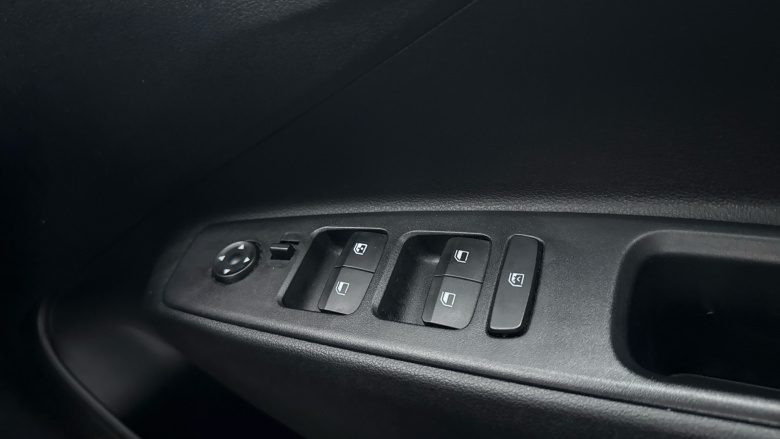 Hyundai i10 1.0 MPi SE Connect 5dr Petrol Hatchback